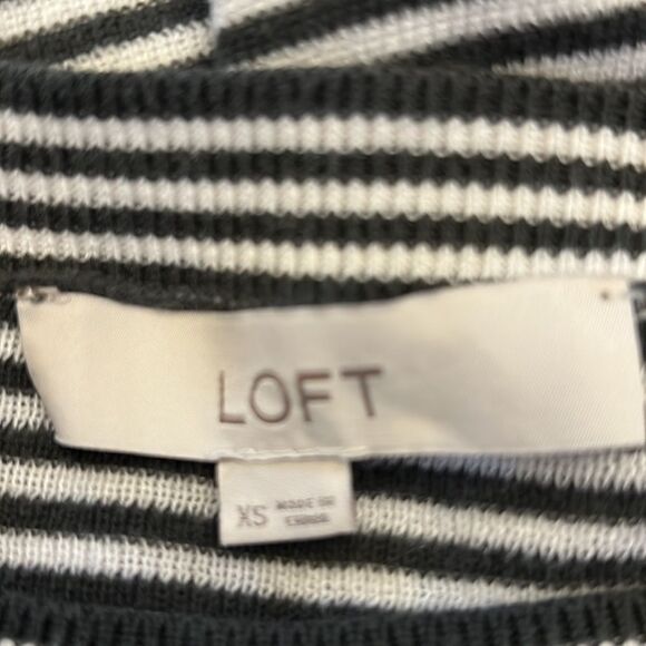 Loft cotton green white striped long sleeve sweater Size XS - Picture 7 of 9